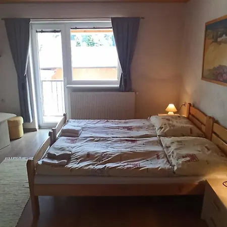 ゲストハウス U Jolany